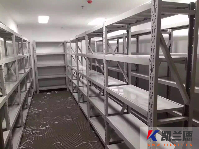 凱蘭德倉庫貨架|貨架倉儲儲存輕型散件物品的使用www.xznkw.cn